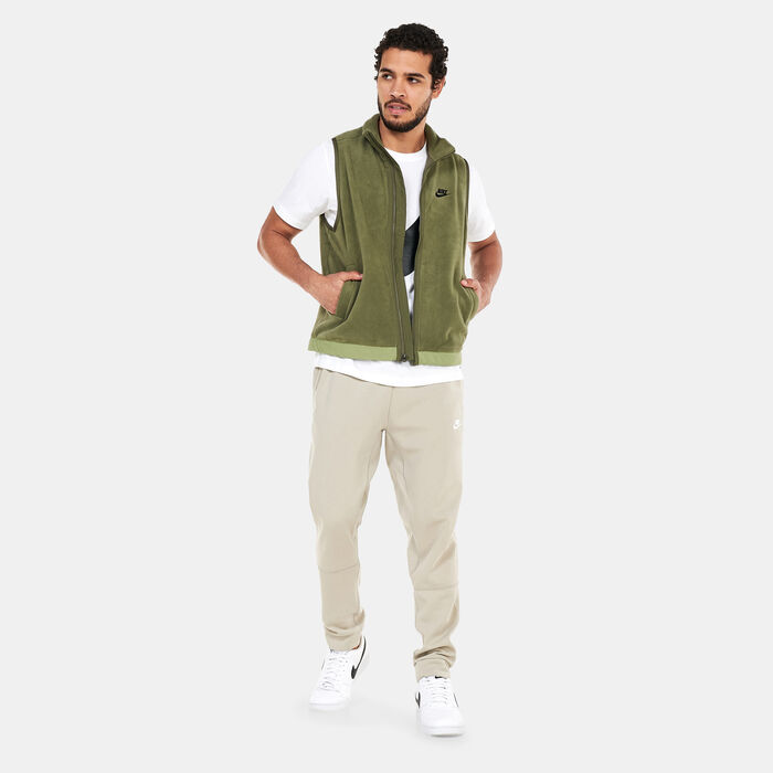Nike Men’s Club+ Fleece Winter Vest Green Nike Men’s Club+ Fleece Winter Vest Green image number 2