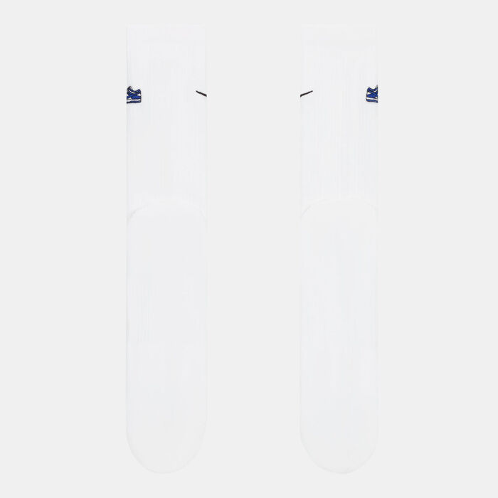 Nike Everyday Plus Cushioned Crew Socks White Nike Everyday Plus Cushioned Crew Socks White image number 2