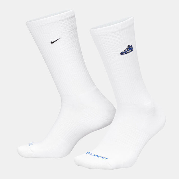 Nike Everyday Plus Cushioned Crew Socks White Nike Everyday Plus Cushioned Crew Socks White image number 0